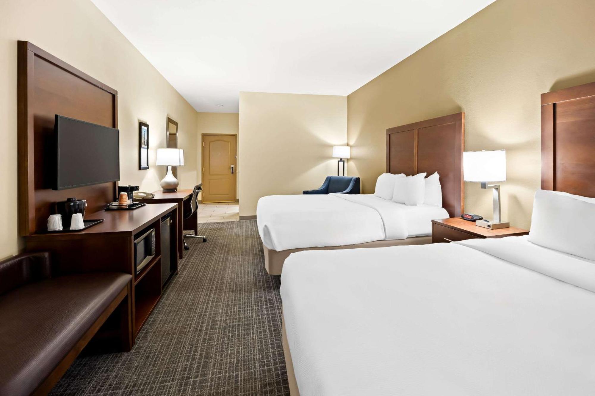 Comfort Inn & Suites High Point - Archdale 外观 照片