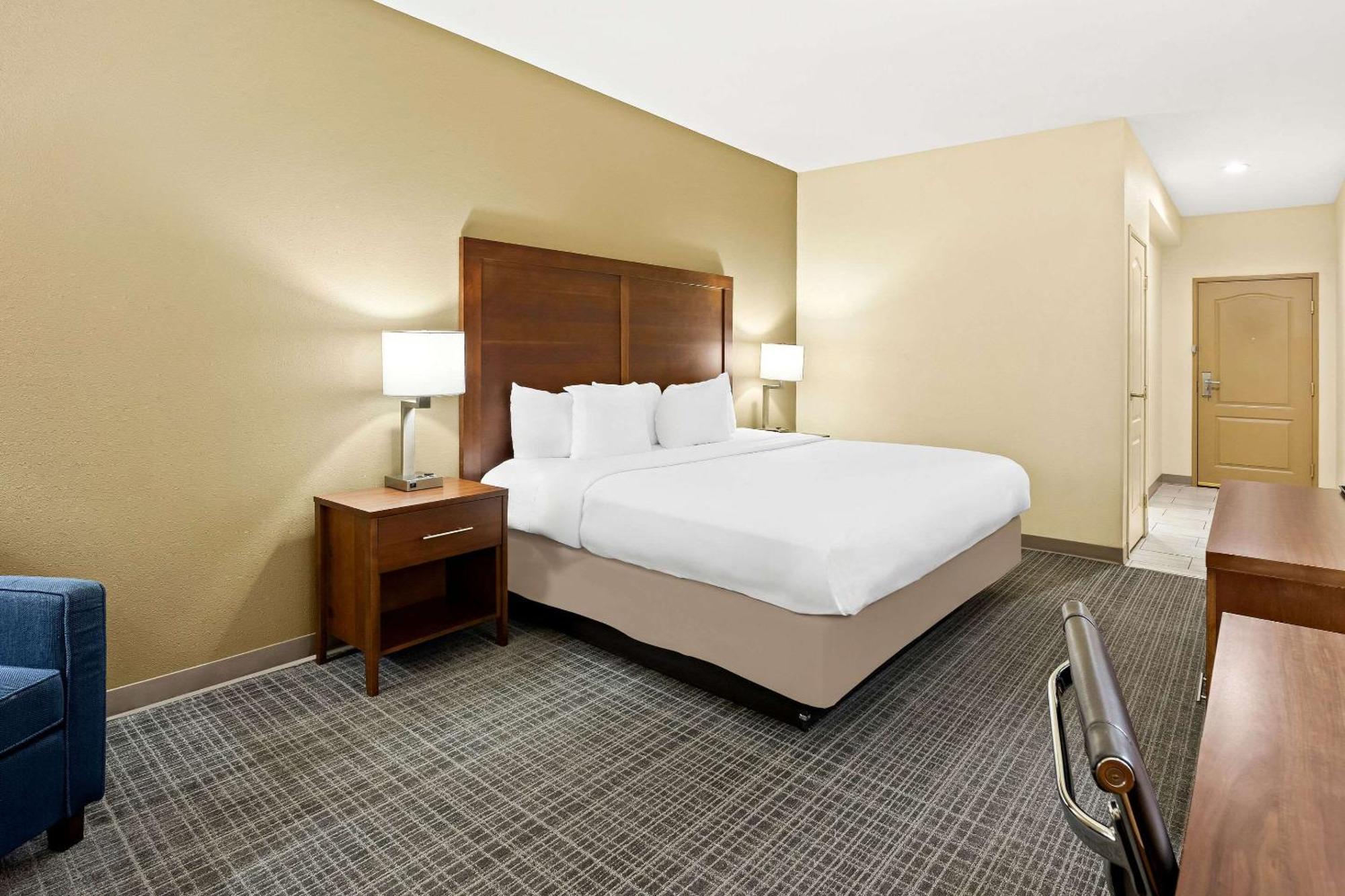 Comfort Inn & Suites High Point - Archdale 外观 照片